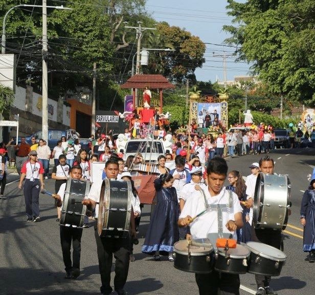 agradecemos-al-senor-por-su-manifestacion-misericordiosa