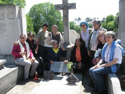 Spotkanie w Ecully - na cmentarzu